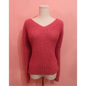 American Eagle Pink V-Neck Sweater